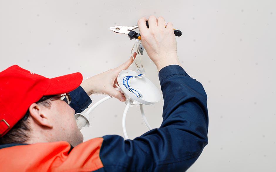 électricien de maintenance Paris 5